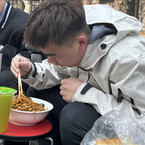 濮阳吴亦几