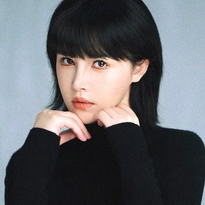 黄馨冉