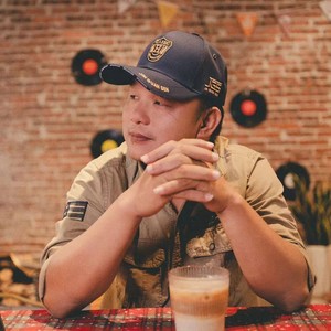 李浩